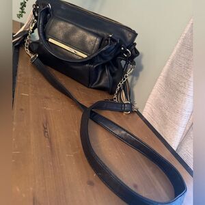 Steve Madden Elegant Black Leather Shoulder Bag
